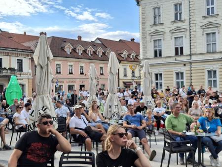 Ogledi nogometnih tekem slovenske reprezentance  (12)